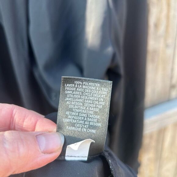 Mossimo blouse long sleeve button up ties at neck size medium - Picture 7 of 8